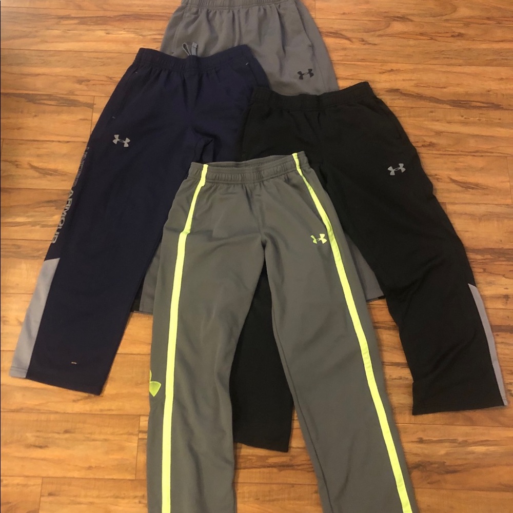 Boys Under Armour sweat pants